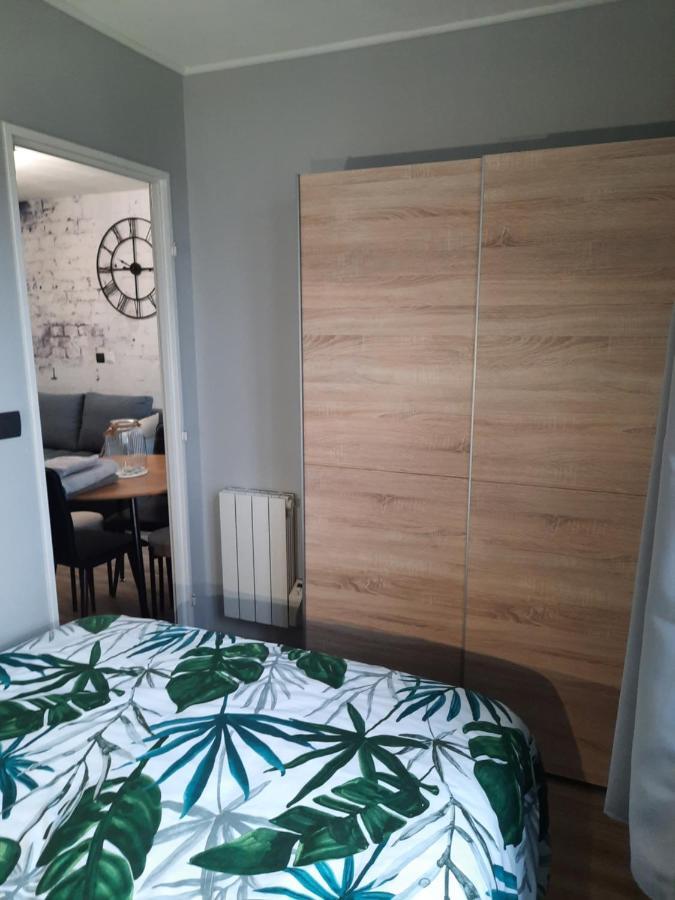 Le Magdad Apartment Rochefort  Luaran gambar